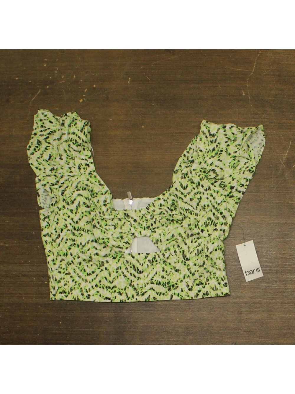 NWT Bar III Sweetheart Crop Top with Keyhole Cutout 100150389 Green Multi 10